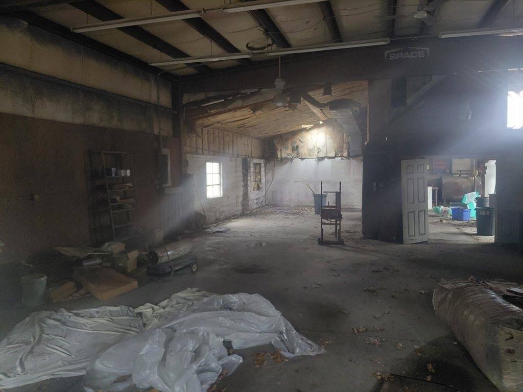 46 Gile St, Haverhill, MA 01830