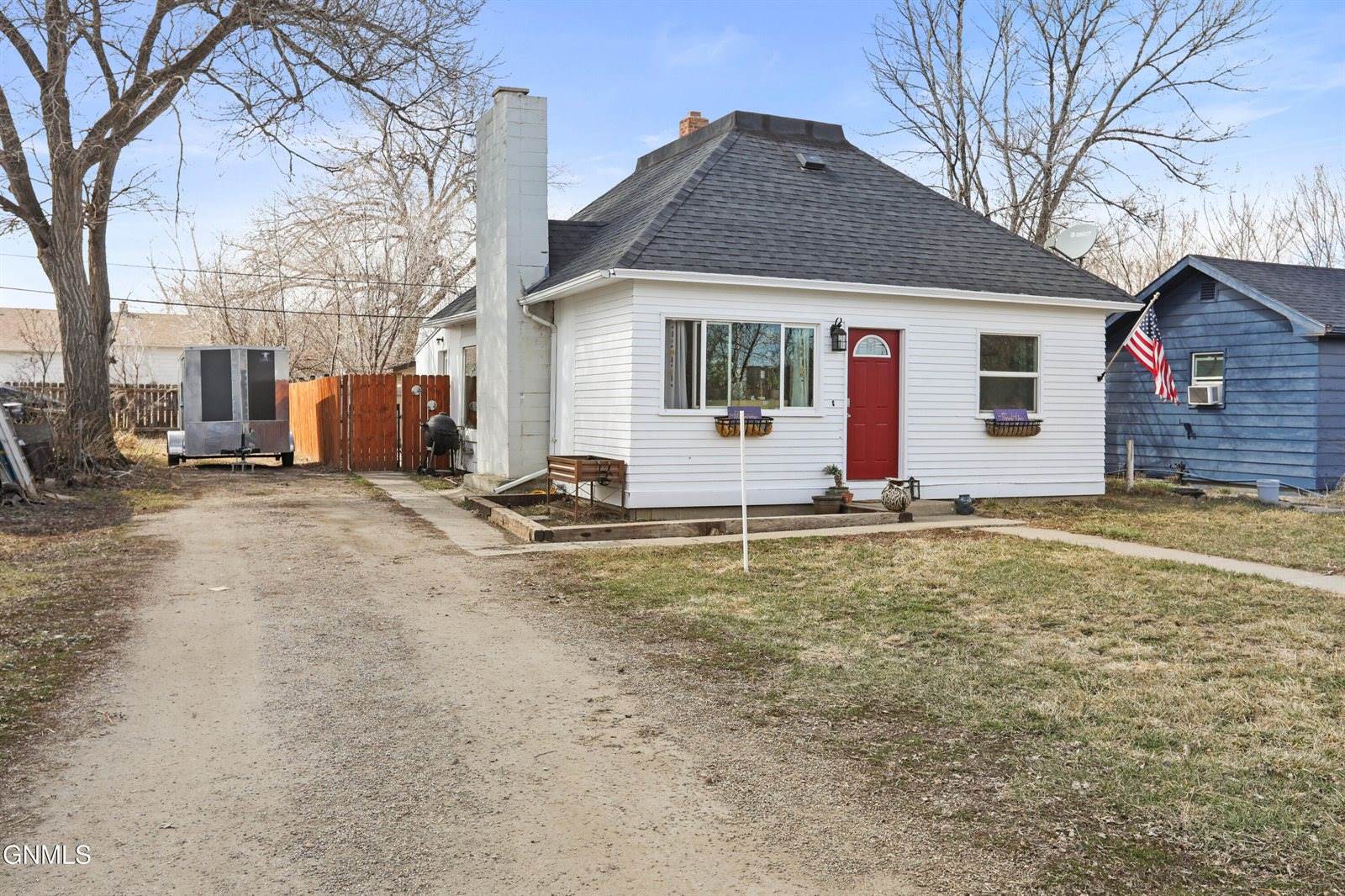 1509 4th Avenue West, Williston, ND 58801