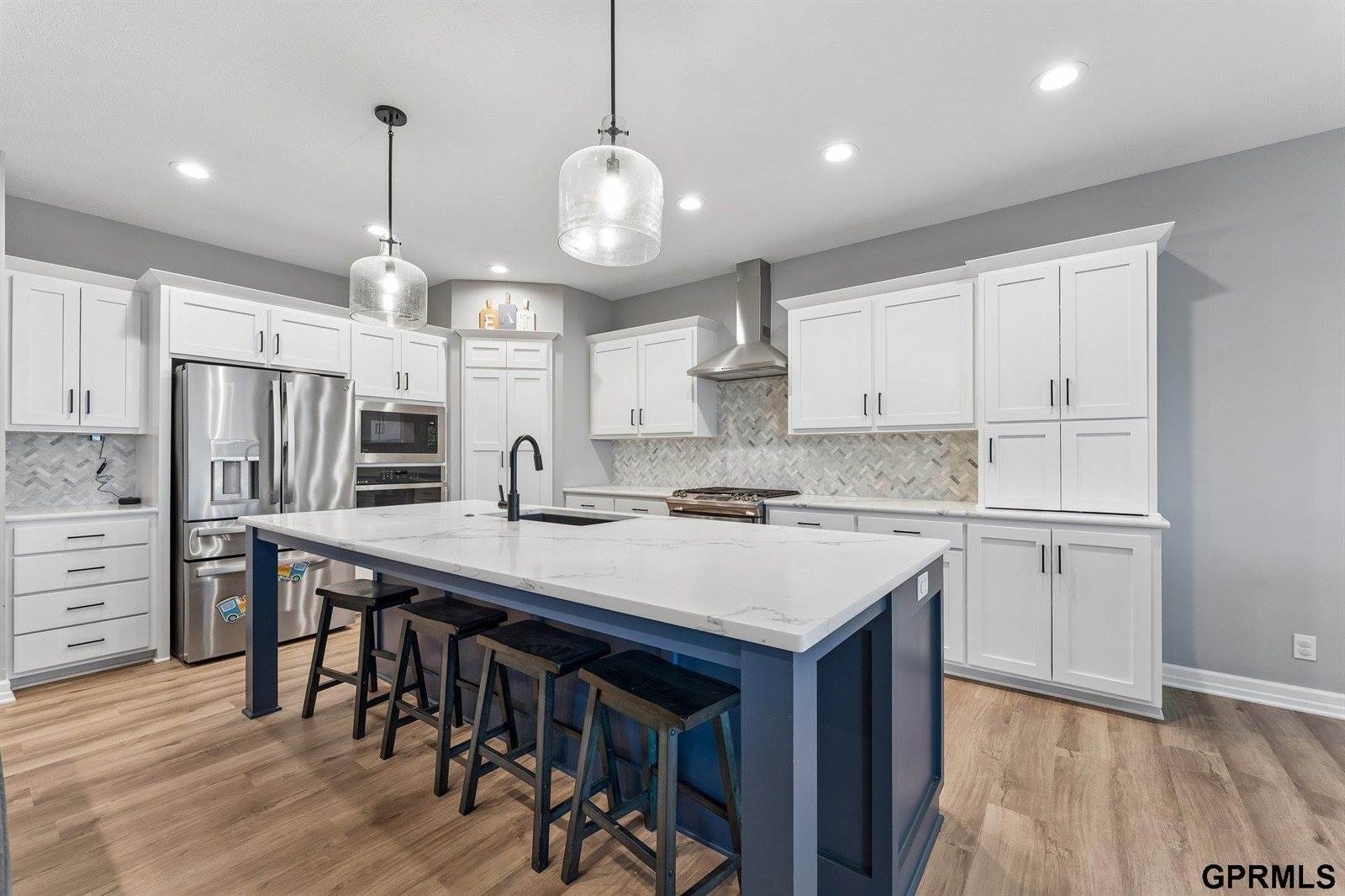 11207 North 170Th Street, Bennington, NE 68007