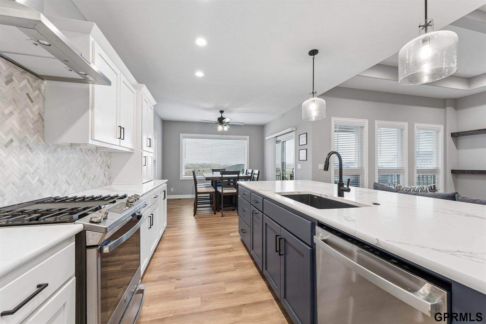 11207 North 170Th Street, Bennington, NE 68007