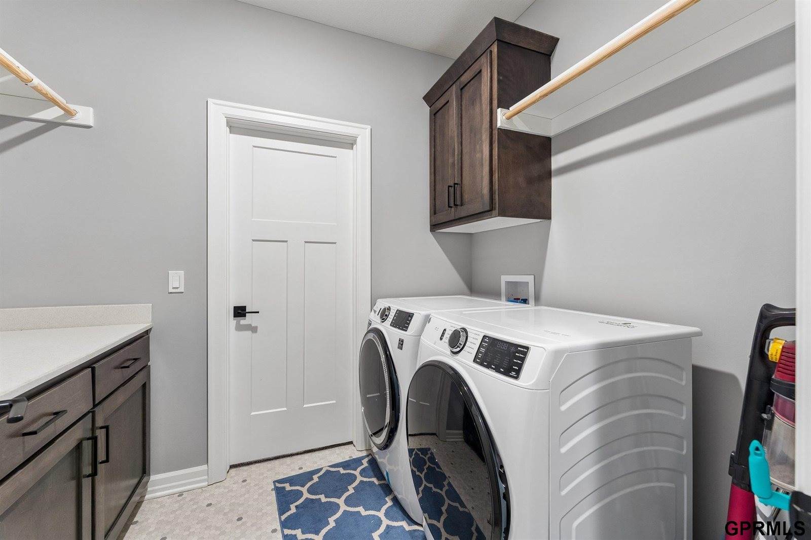 11207 North 170Th Street, Bennington, NE 68007