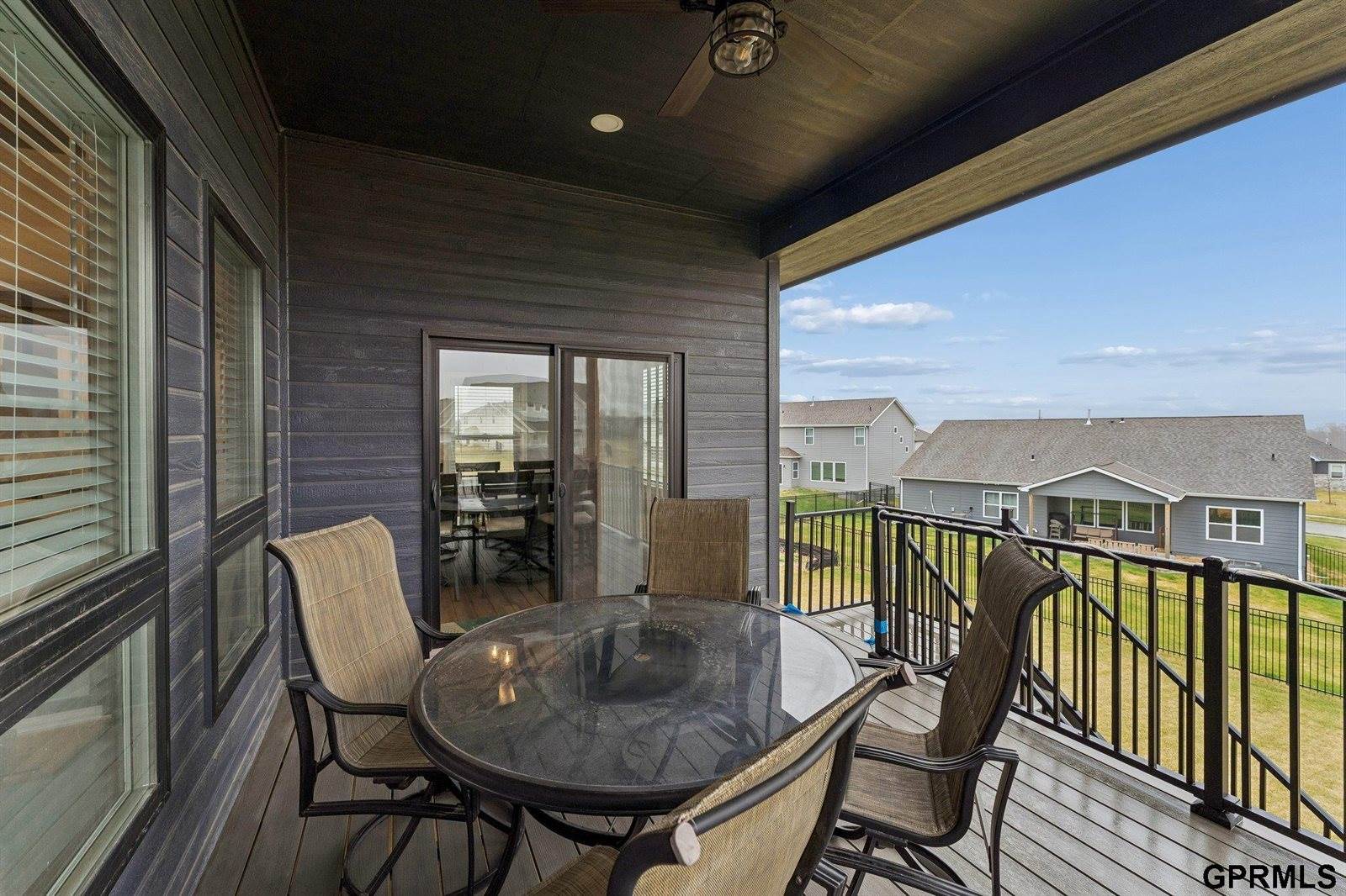 11207 North 170Th Street, Bennington, NE 68007