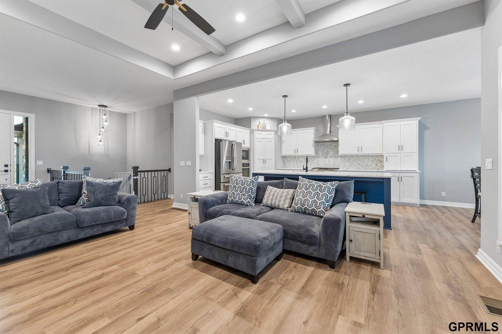 11207 North 170Th Street, Bennington, NE 68007