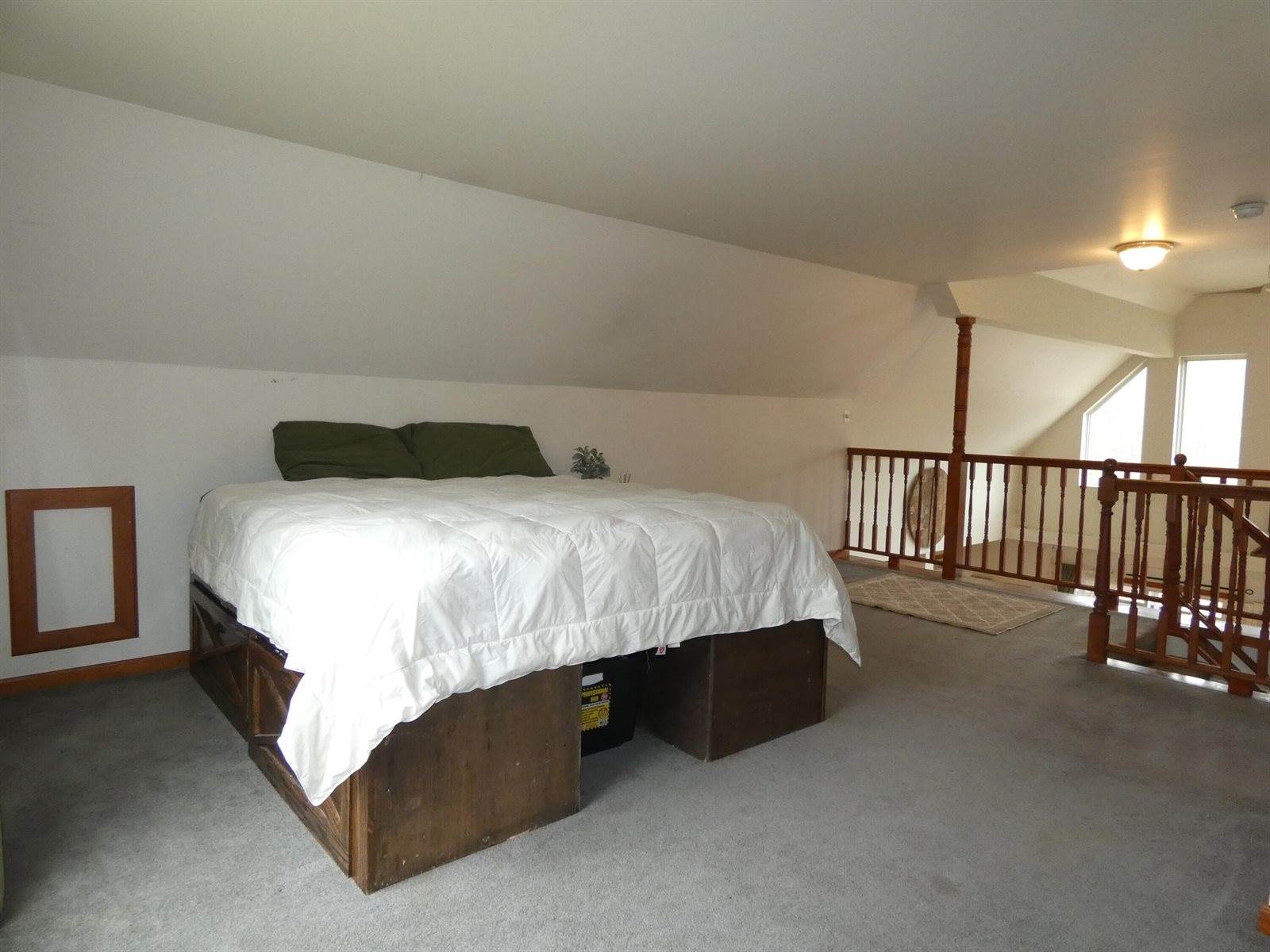 511 River Road, Chelsea, ME 04330