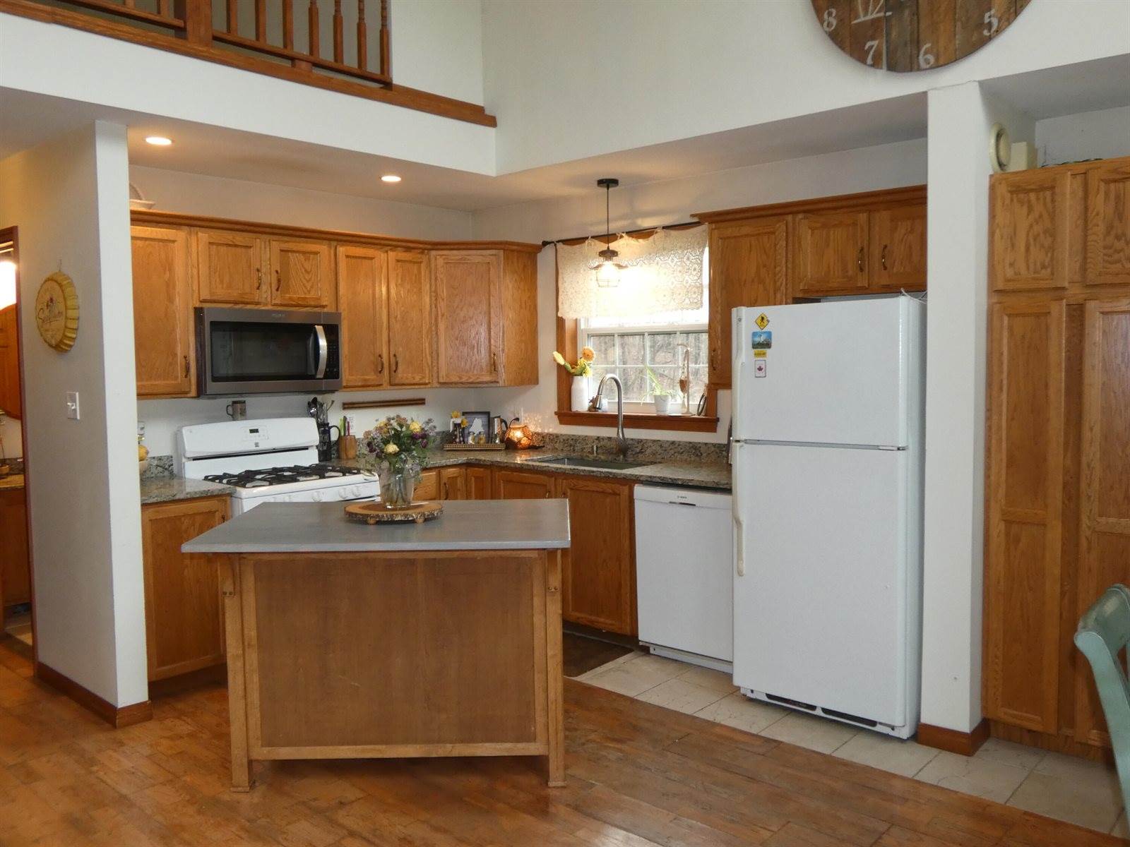 511 River Road, Chelsea, ME 04330
