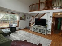 Listing Photo 12