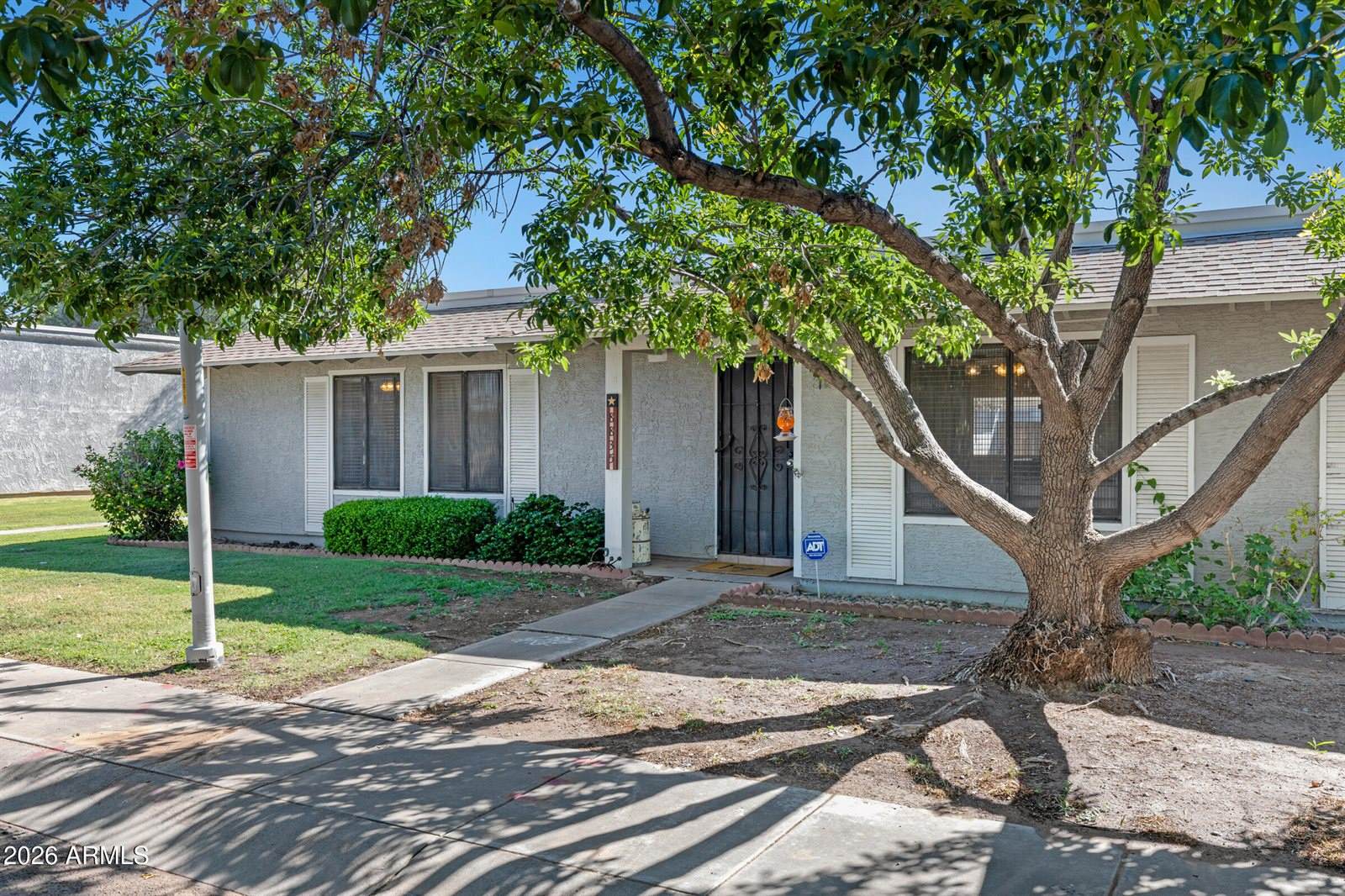 8835 North New World Drive, Glendale, AZ 85302