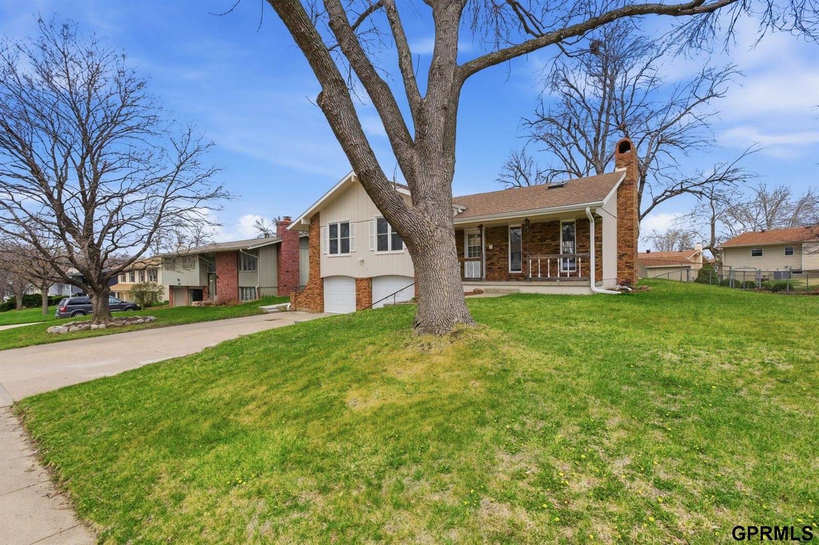 10218 Ohern Street, Omaha, NE 68127