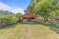 101 Calais Street, Lafayette, LA 70501