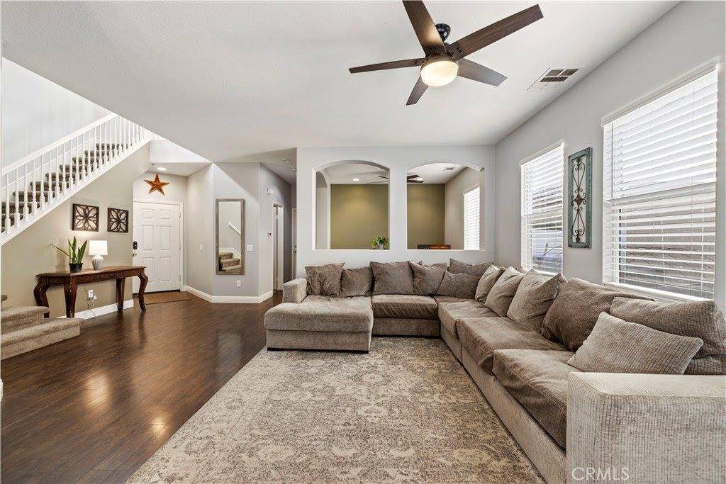 27641 Cordovan Drive, Canyon Country, CA 91351