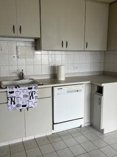 1400 Pensacola St, #1104, Honolulu, HI 96822