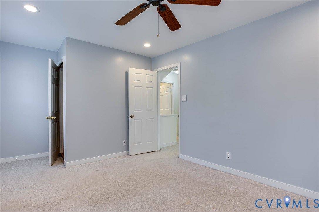518 Glenmeadow Road, Midlothian, VA 23114