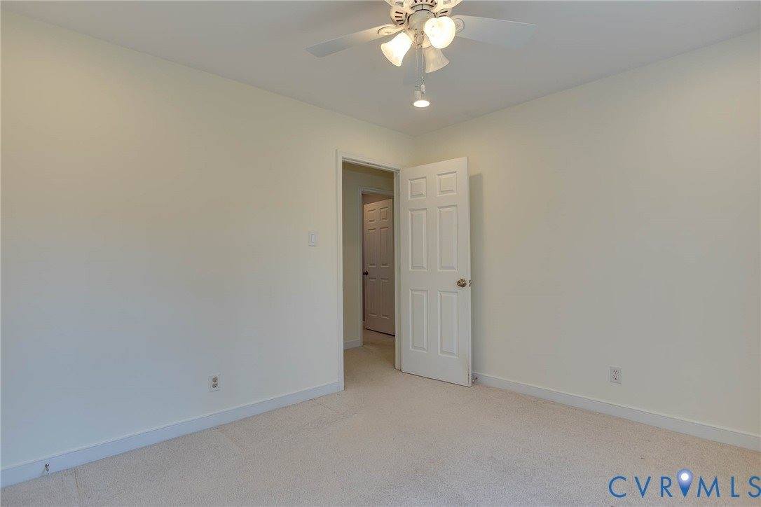 518 Glenmeadow Road, Midlothian, VA 23114