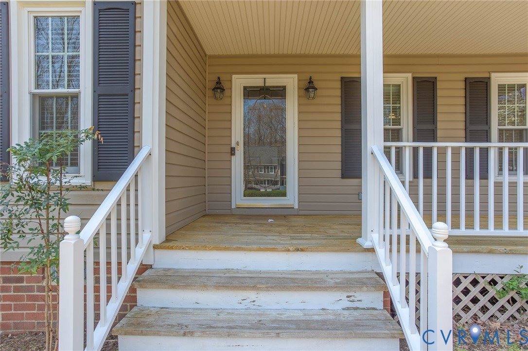 518 Glenmeadow Road, Midlothian, VA 23114