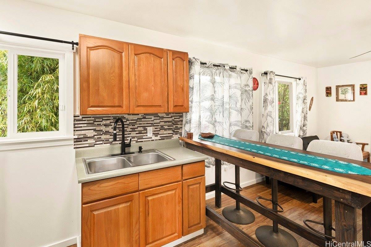 18-2274 Laulea Road, Volcano, HI 96785