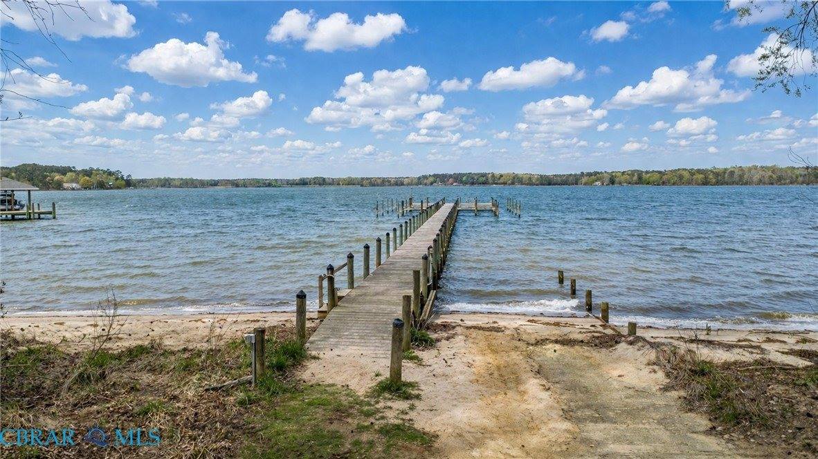 0 East West Parkway, Gloucester, VA 23061