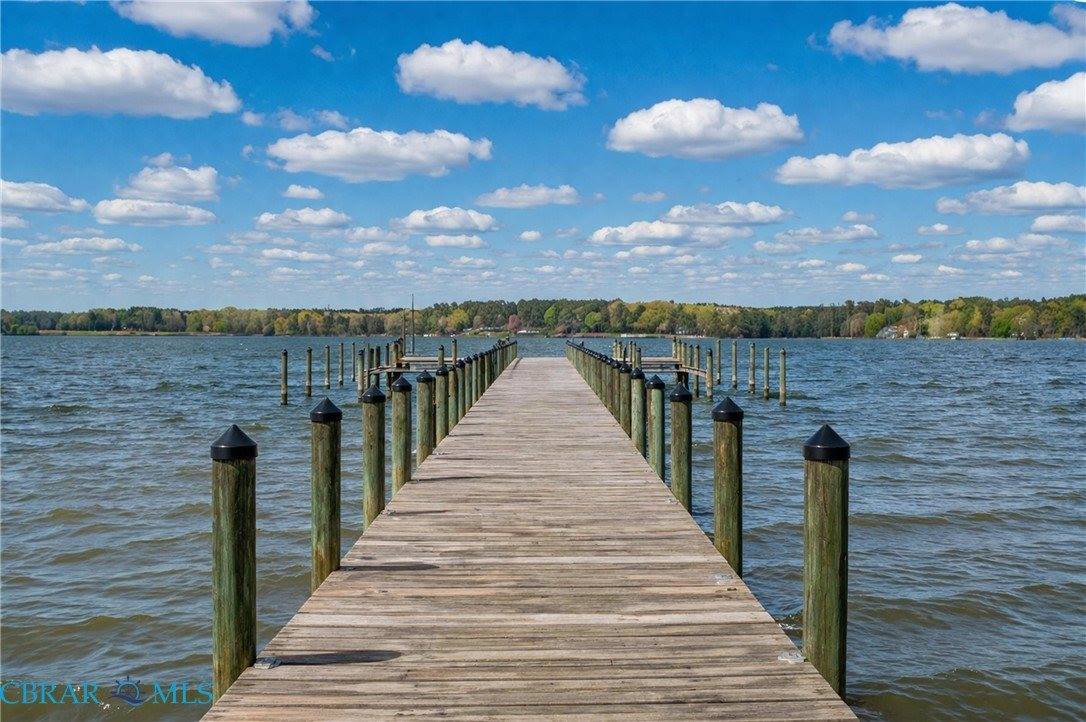 0 East West Parkway, Gloucester, VA 23061