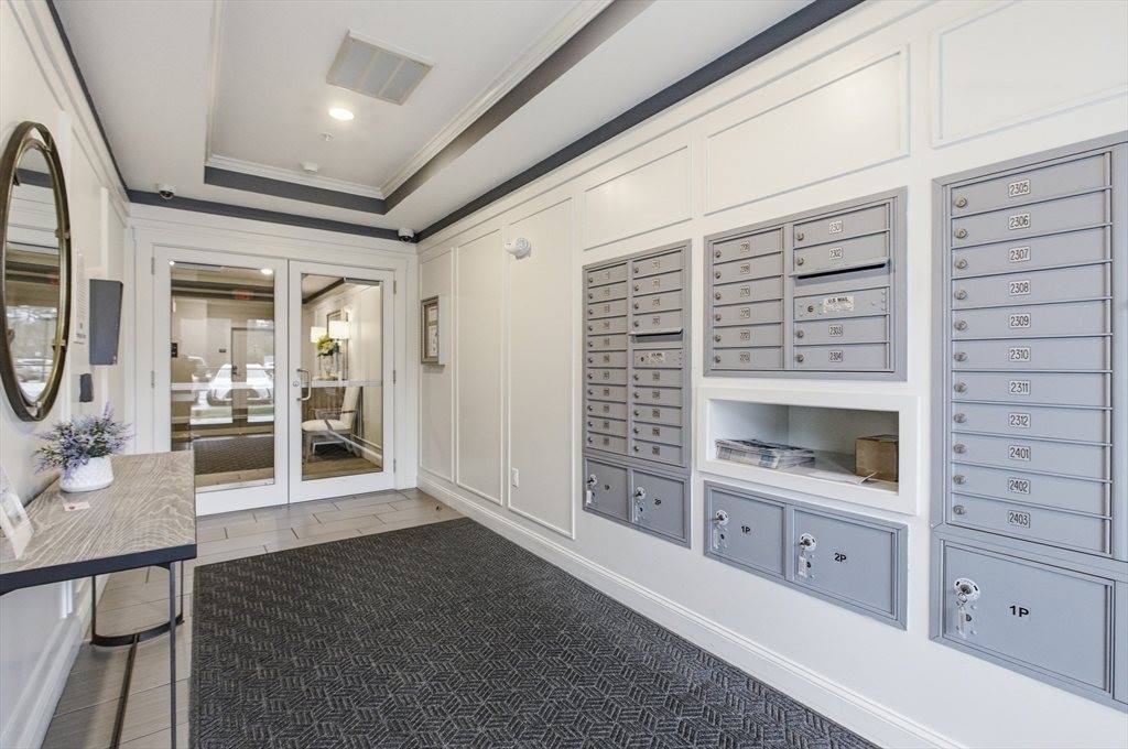 2301 Pennington Dr, Walpole, MA 02081