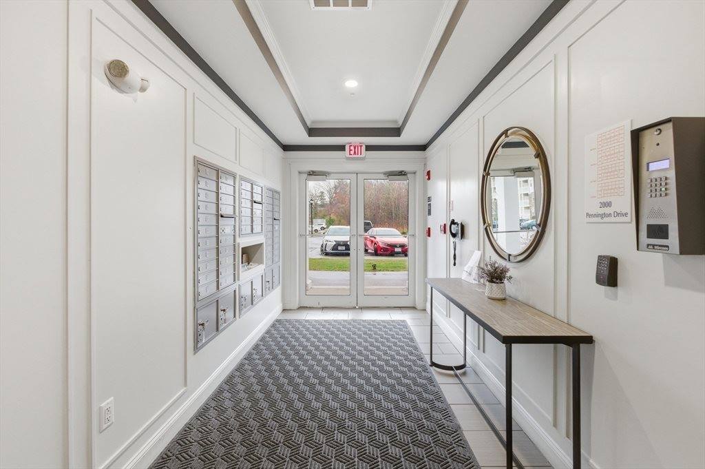 2301 Pennington Dr, Walpole, MA 02081