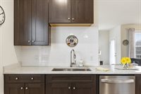 2301 Pennington Dr, Walpole, MA 02081