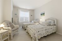 2301 Pennington Dr, Walpole, MA 02081