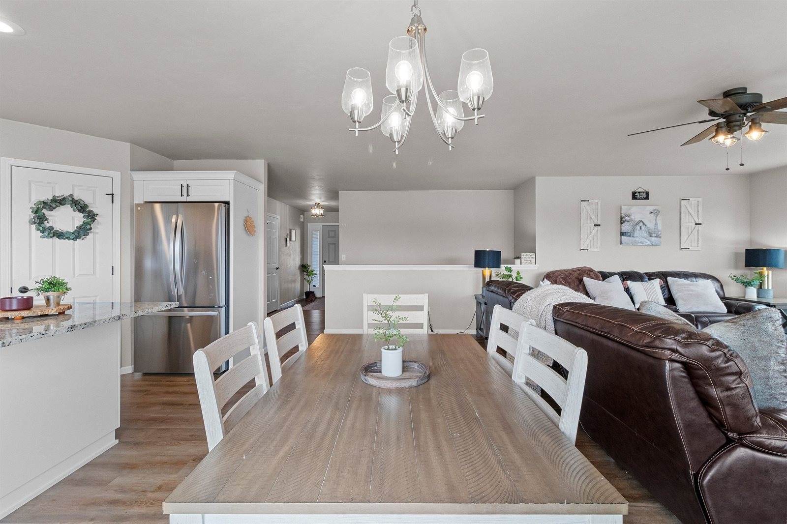 1221 Velsen Road, Green Bay, WI 54313