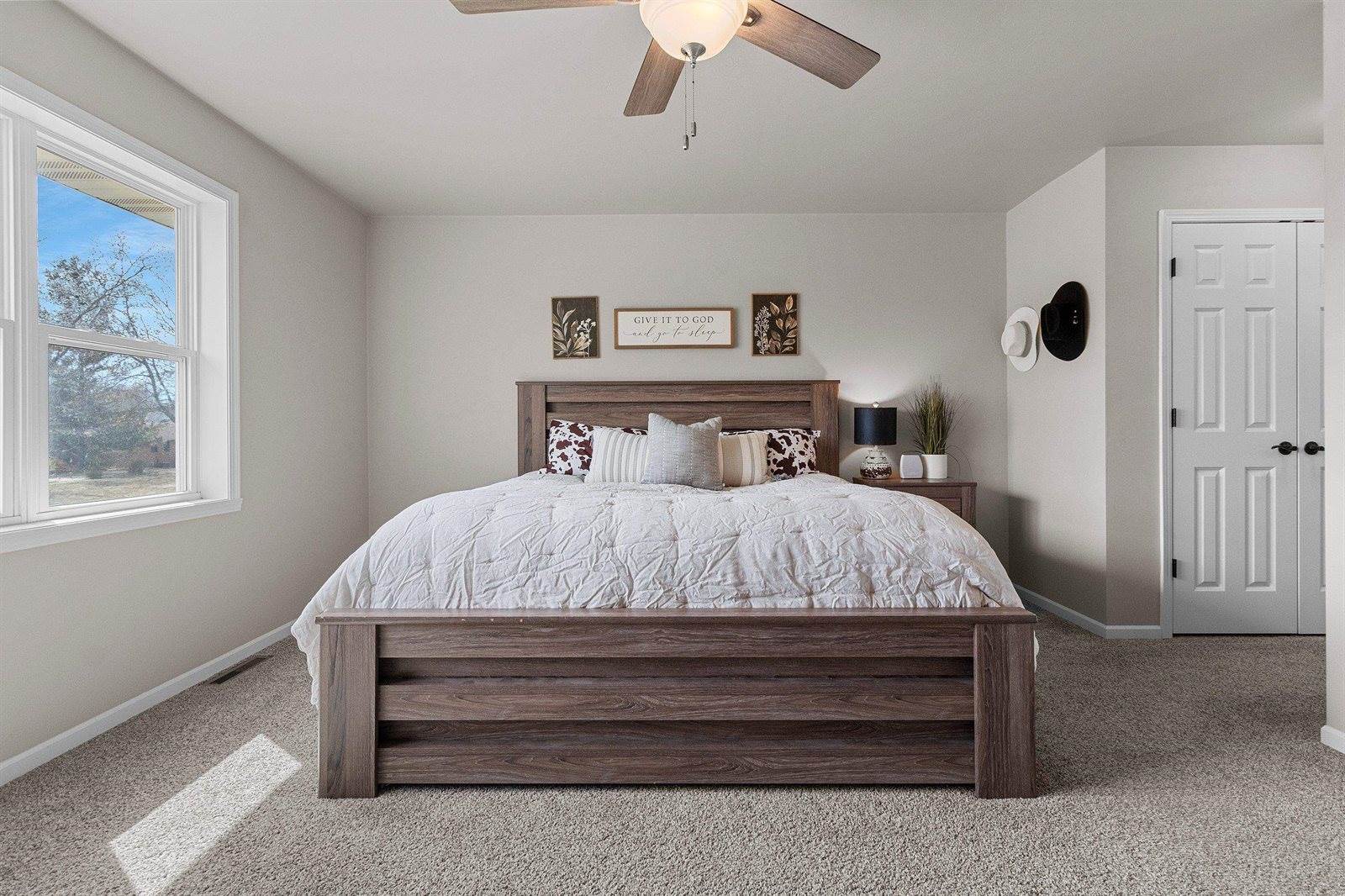 1221 Velsen Road, Green Bay, WI 54313