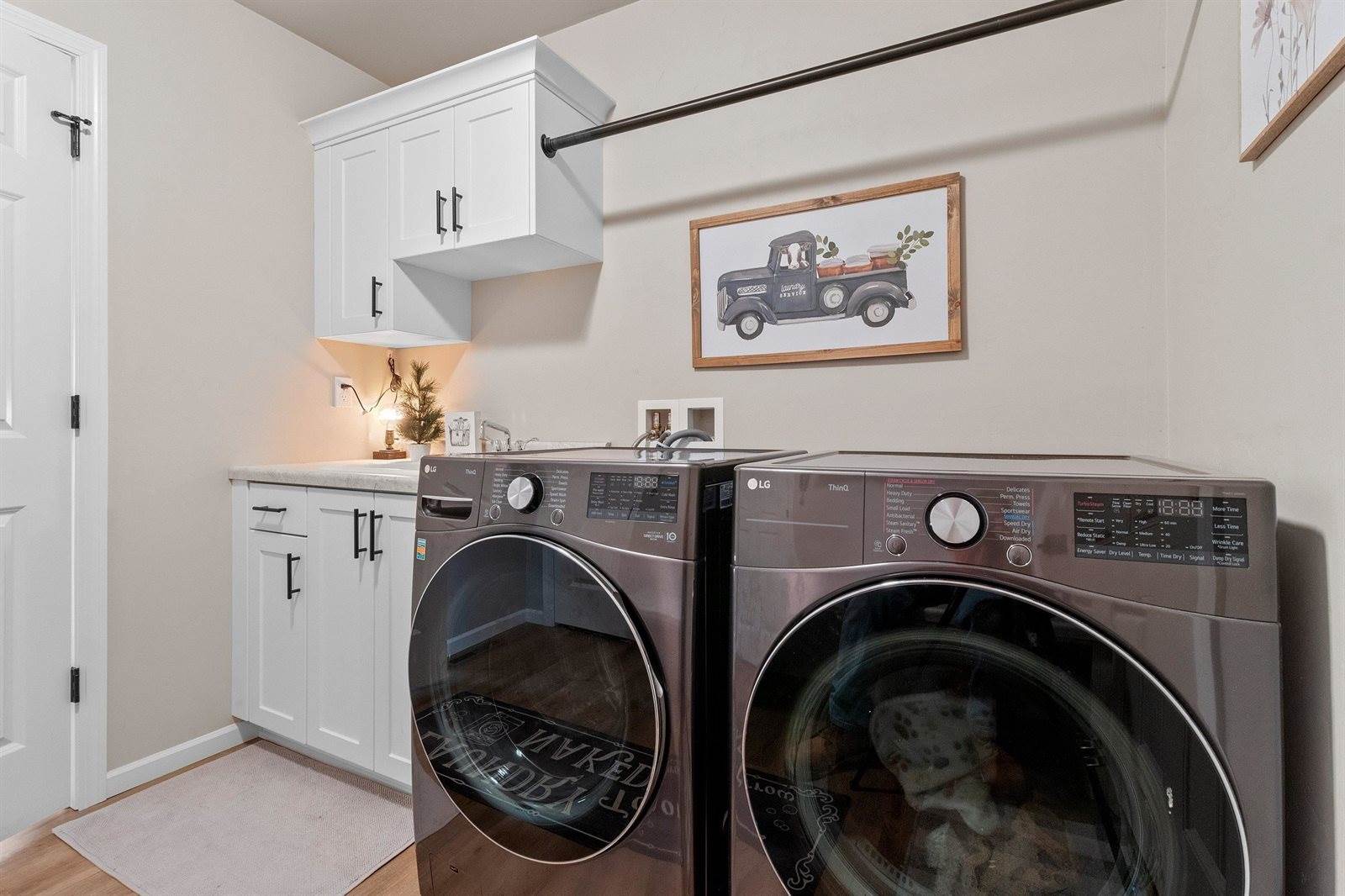 1221 Velsen Road, Green Bay, WI 54313