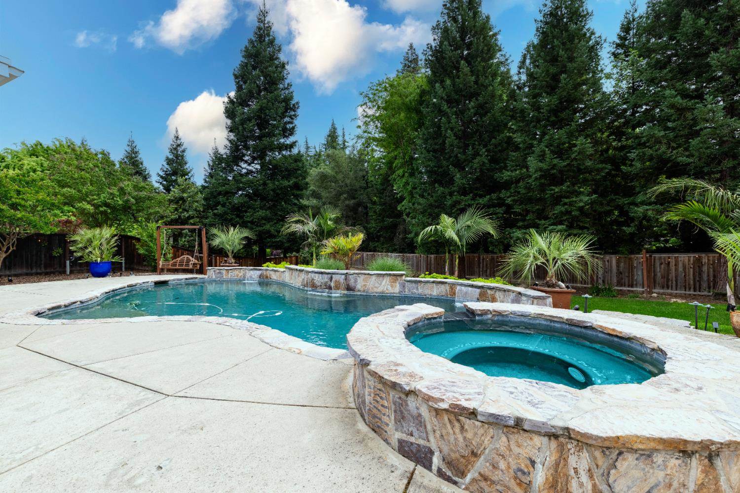 9251 Courtney Way, Roseville, CA 95747