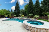 9251 Courtney Way, Roseville, CA 95747