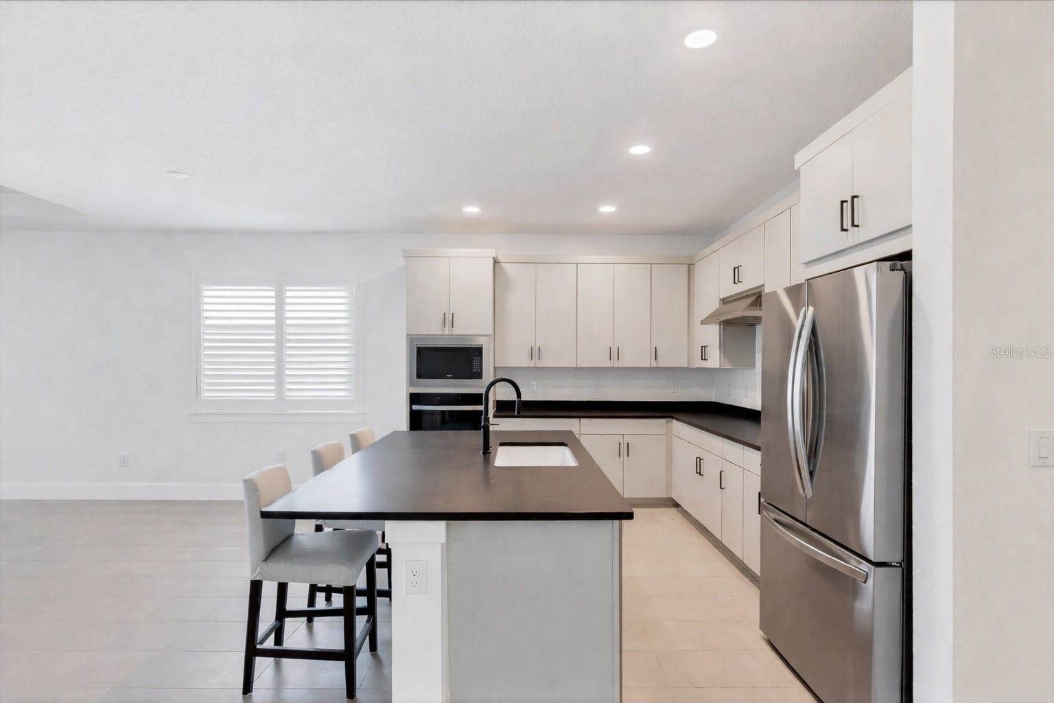 18575 Midsummer Place, Venice, FL 34293