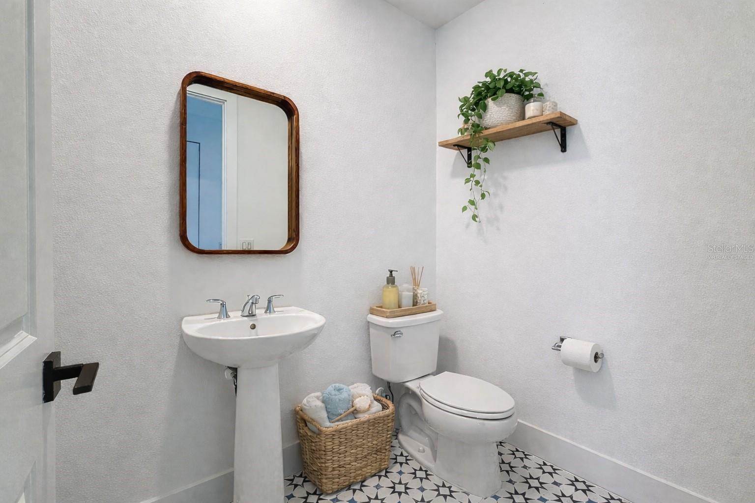 18575 Midsummer Place, Venice, FL 34293