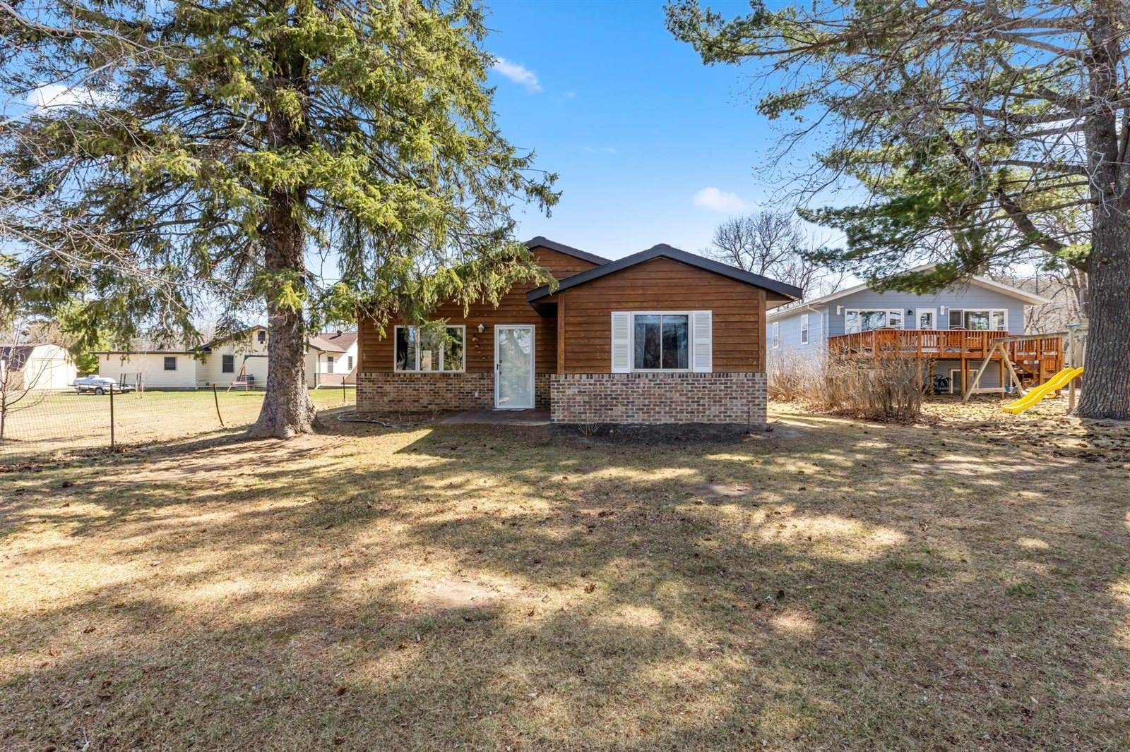 506 Seventh Street South, Walker, MN 56484