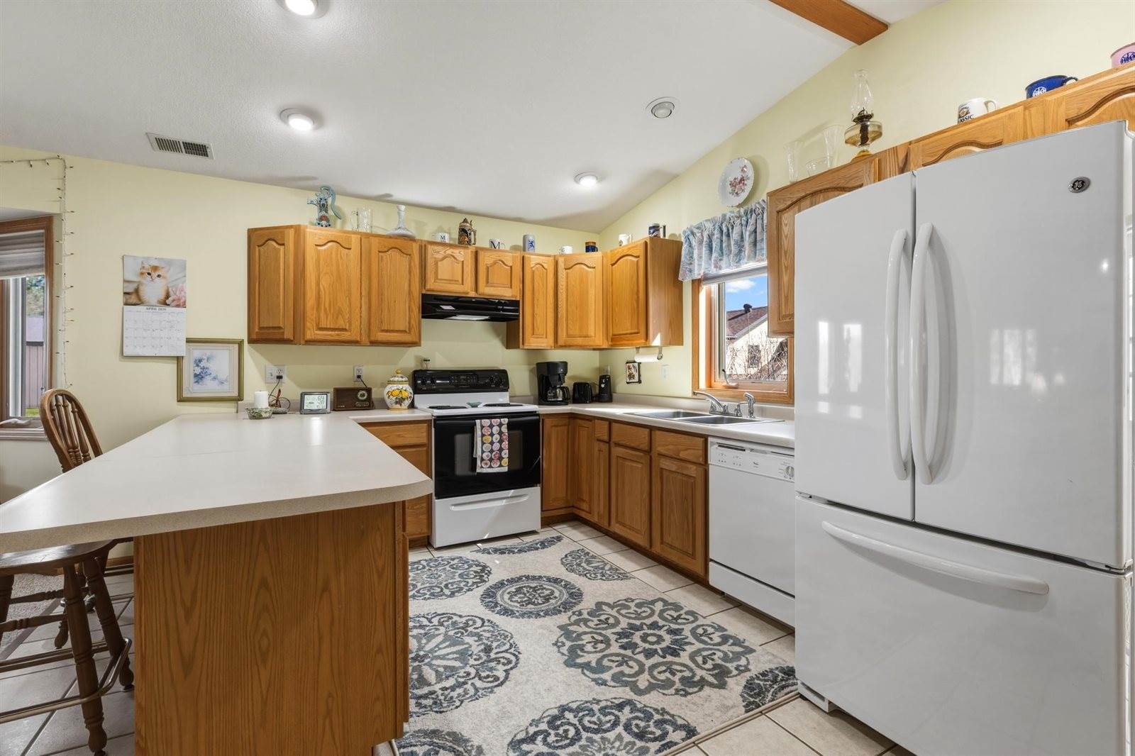 506 Seventh Street South, Walker, MN 56484