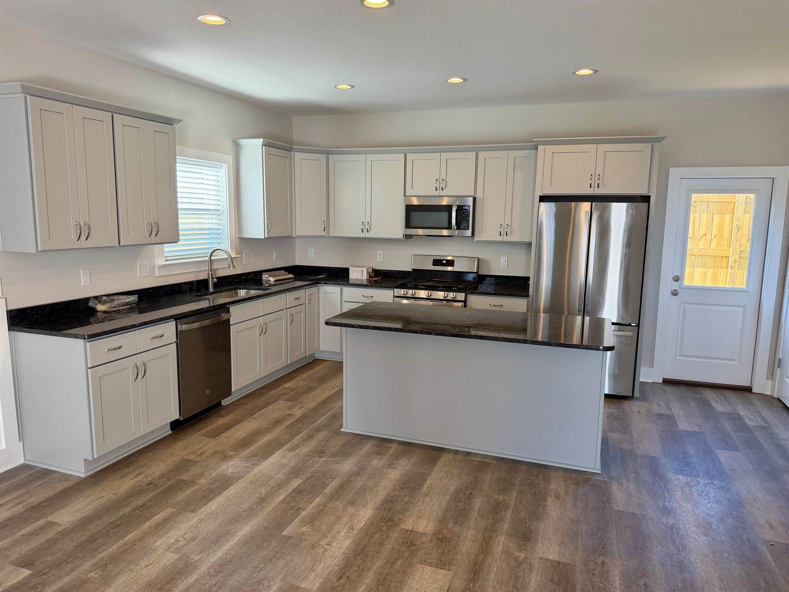 117 Penny Lane, Valparaiso, FL 32580