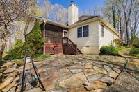 553 Hidden Valleys Rd, Palmyra, VA 22963