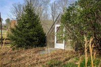 553 Hidden Valleys Rd, Palmyra, VA 22963