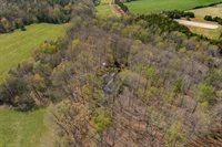 553 Hidden Valleys Rd, Palmyra, VA 22963