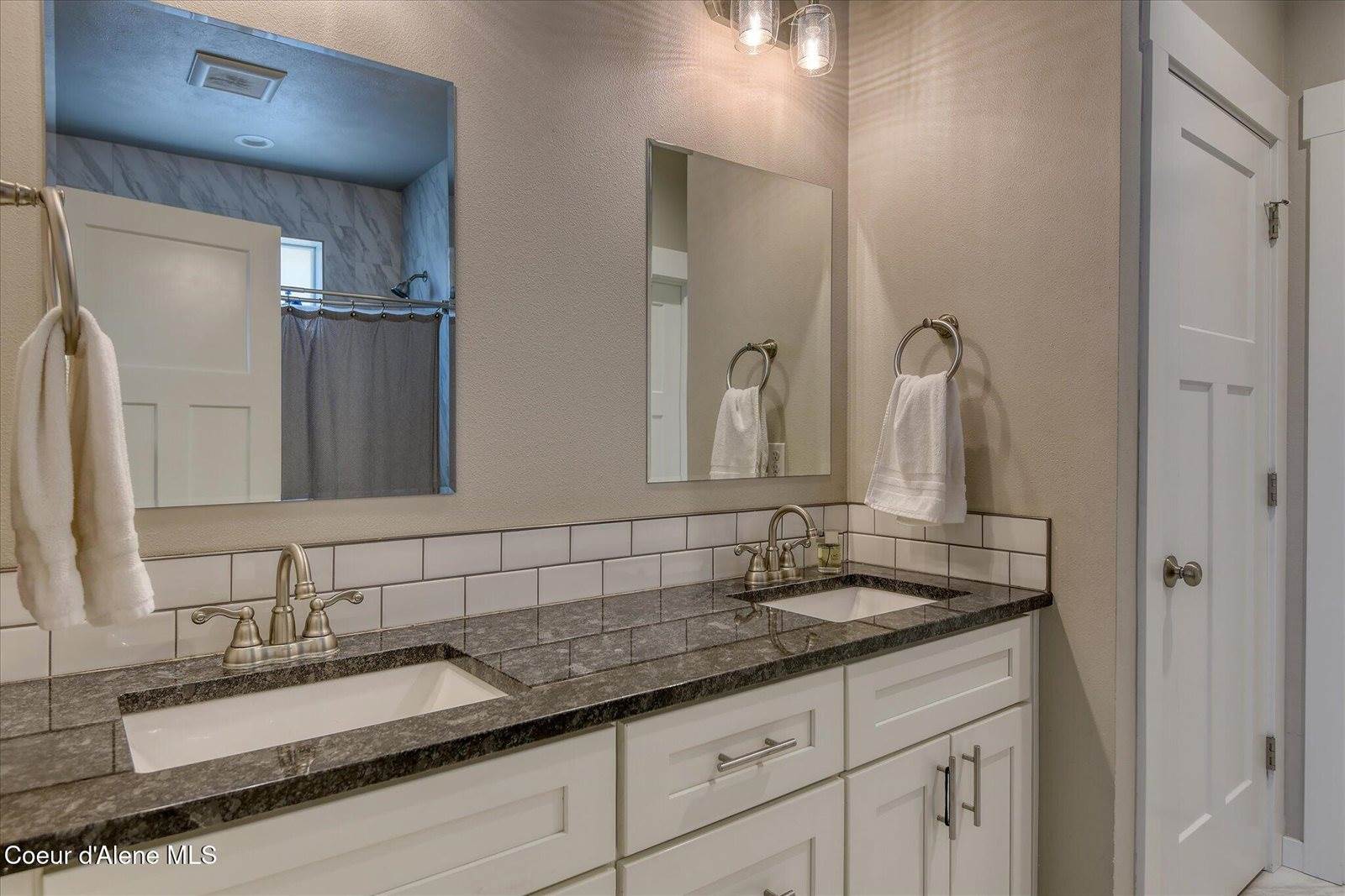 12131 West Moorfield Ave, Post Falls, ID 83854