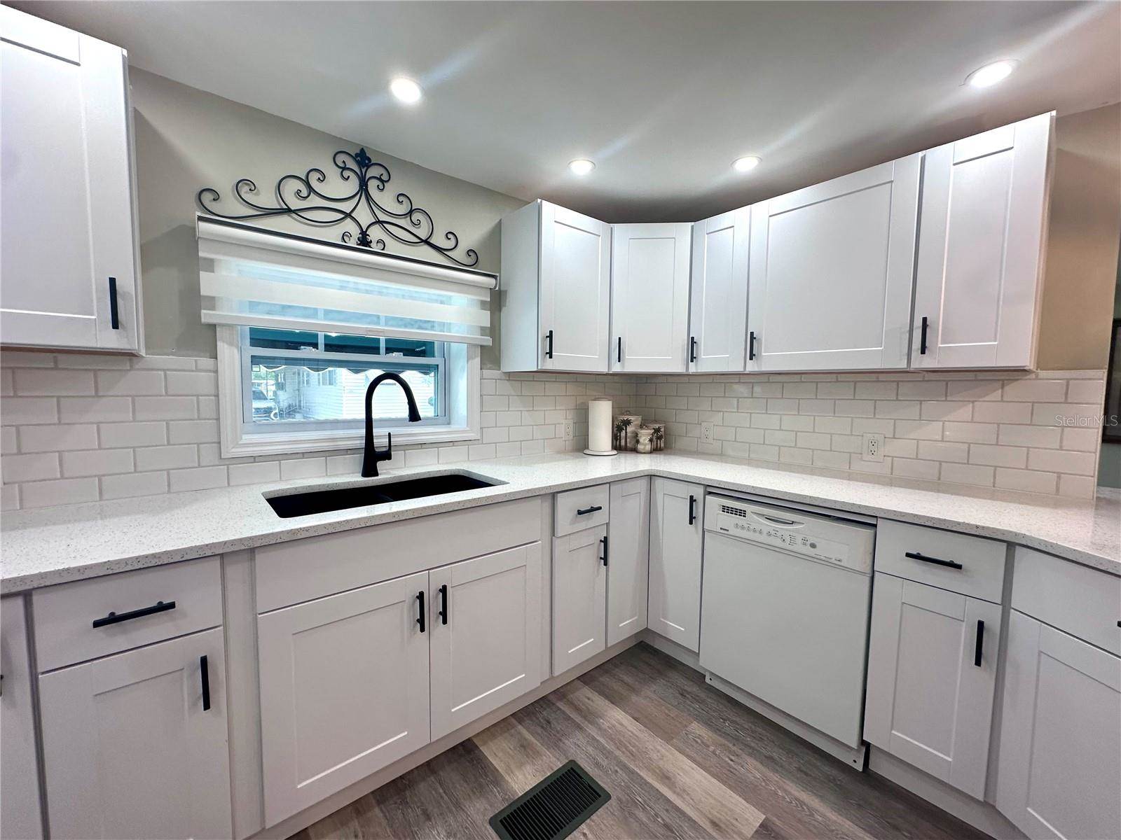 1100 Belcher Road South, #498, Largo, FL 33771