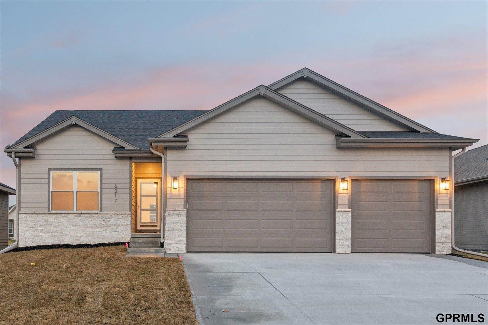 6317 South 208 Avenue, Elkhorn, NE 68022