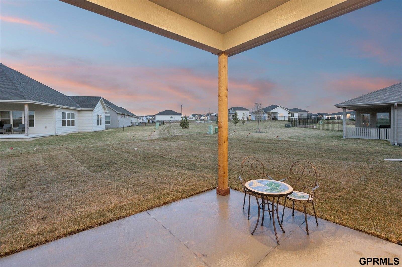 6317 South 208 Avenue, Elkhorn, NE 68022