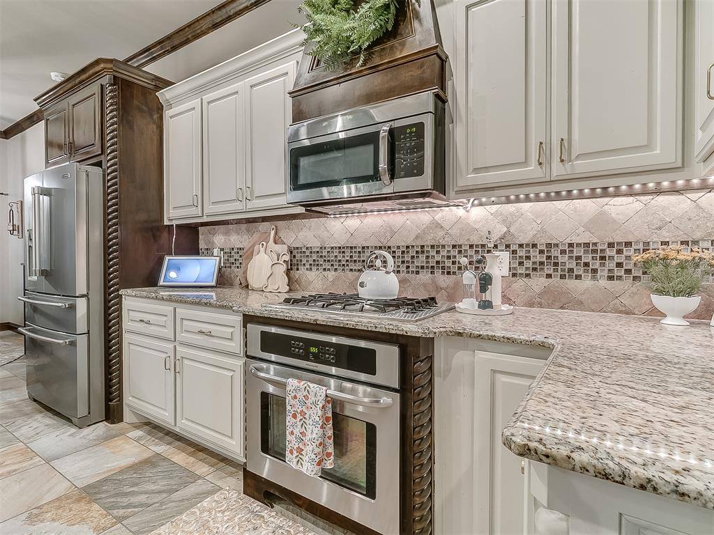 5808 Lindhurst Road, Edmond, OK 73034