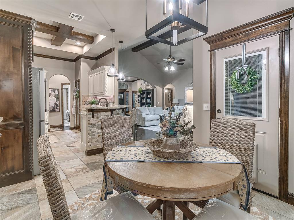 5808 Lindhurst Road, Edmond, OK 73034