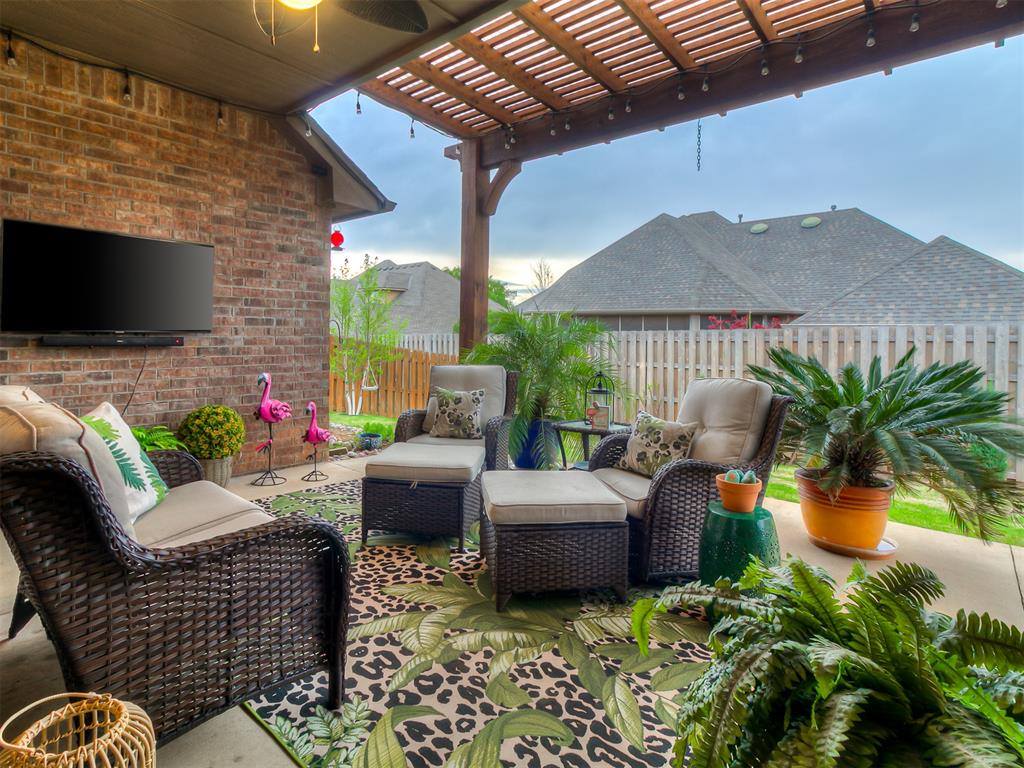 5808 Lindhurst Road, Edmond, OK 73034