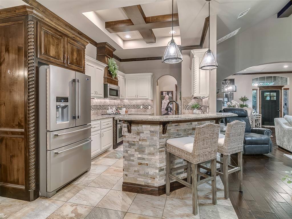 5808 Lindhurst Road, Edmond, OK 73034