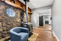 502 7th Avenue, Camanche, IA 52730