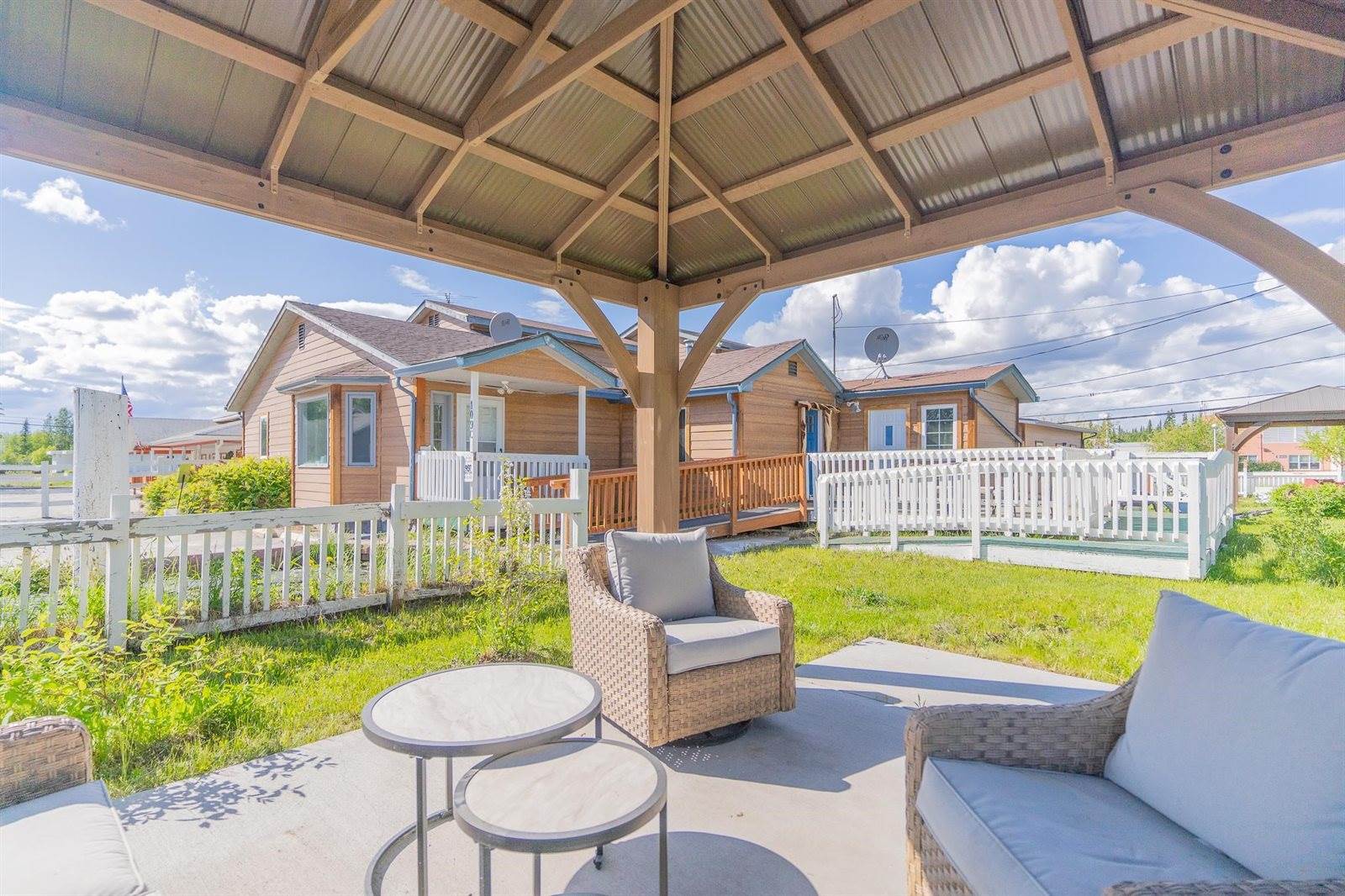 109 Fifth Avenue, North Pole, AK 99705