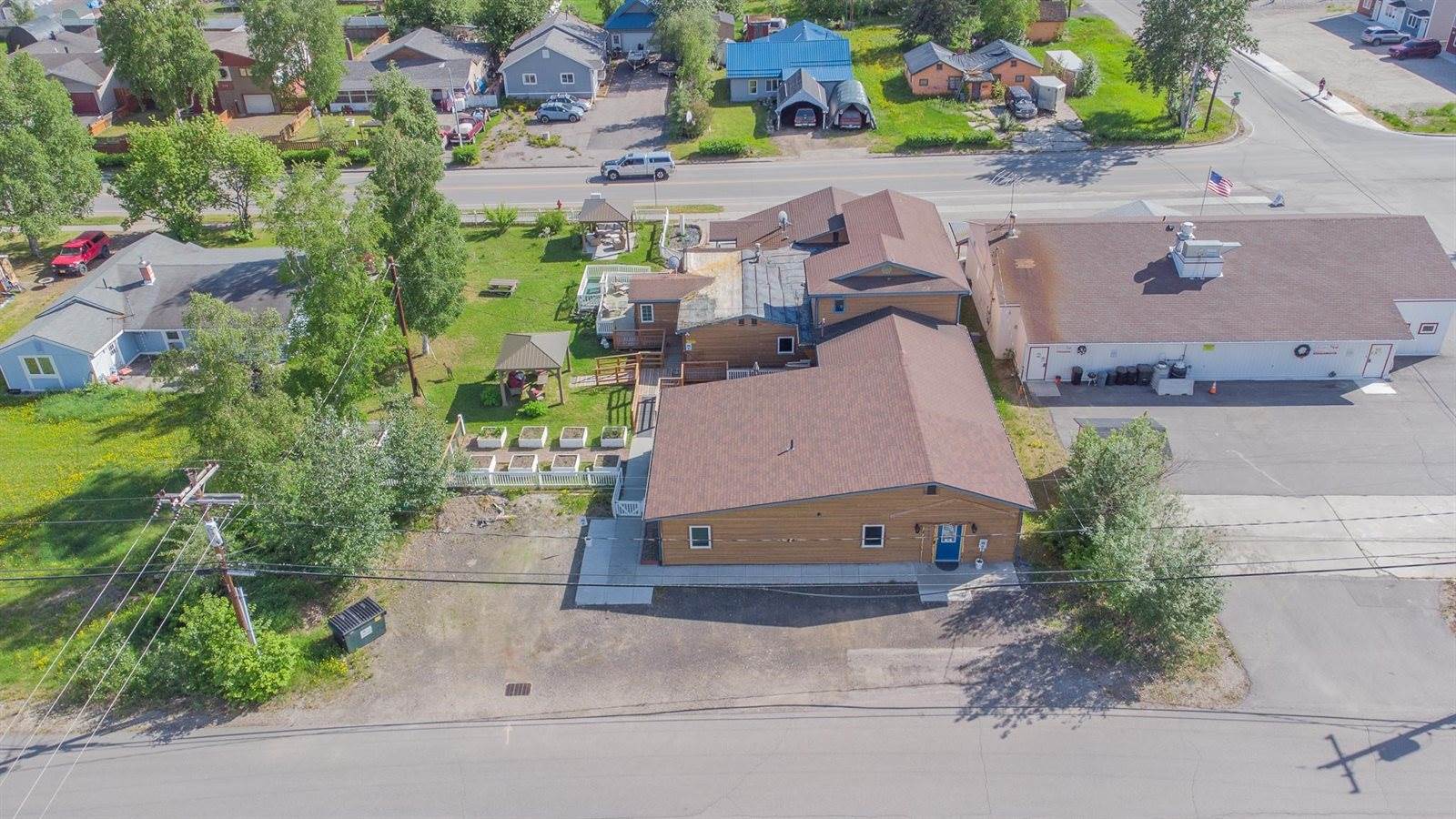 109 Fifth Avenue, North Pole, AK 99705