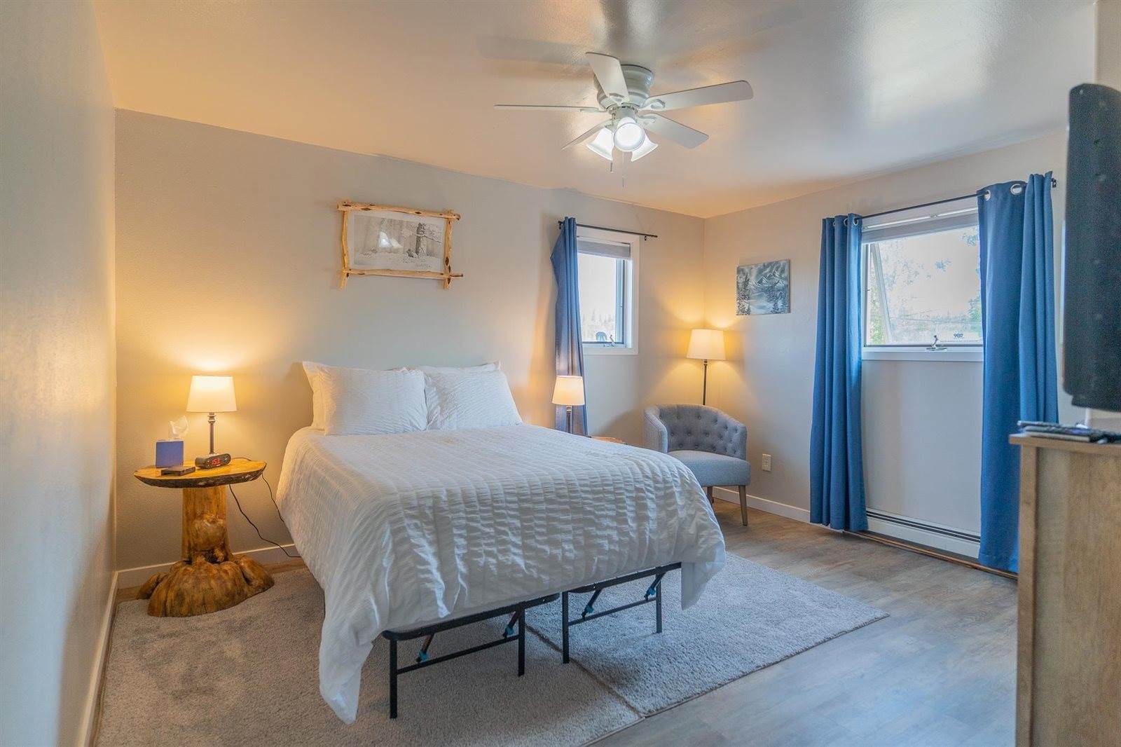 109 Fifth Avenue, North Pole, AK 99705